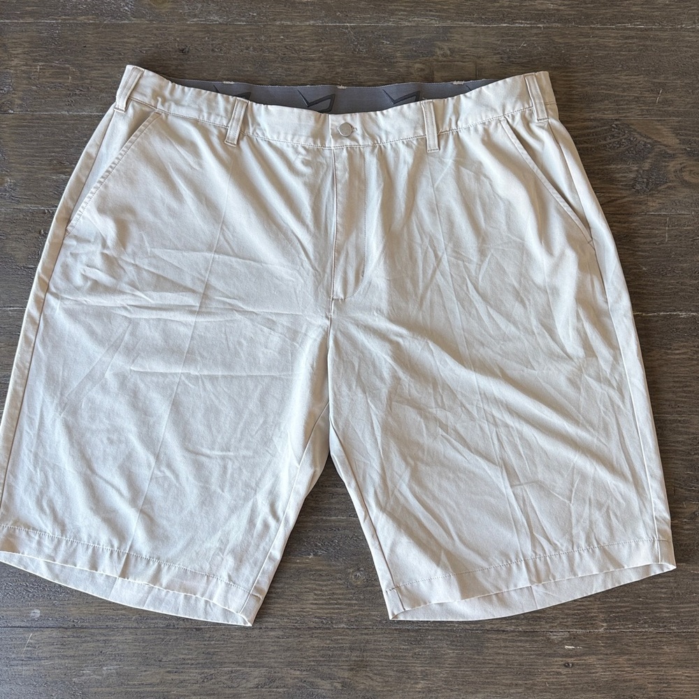 TGW Men's Navy Performance Golf Shorts